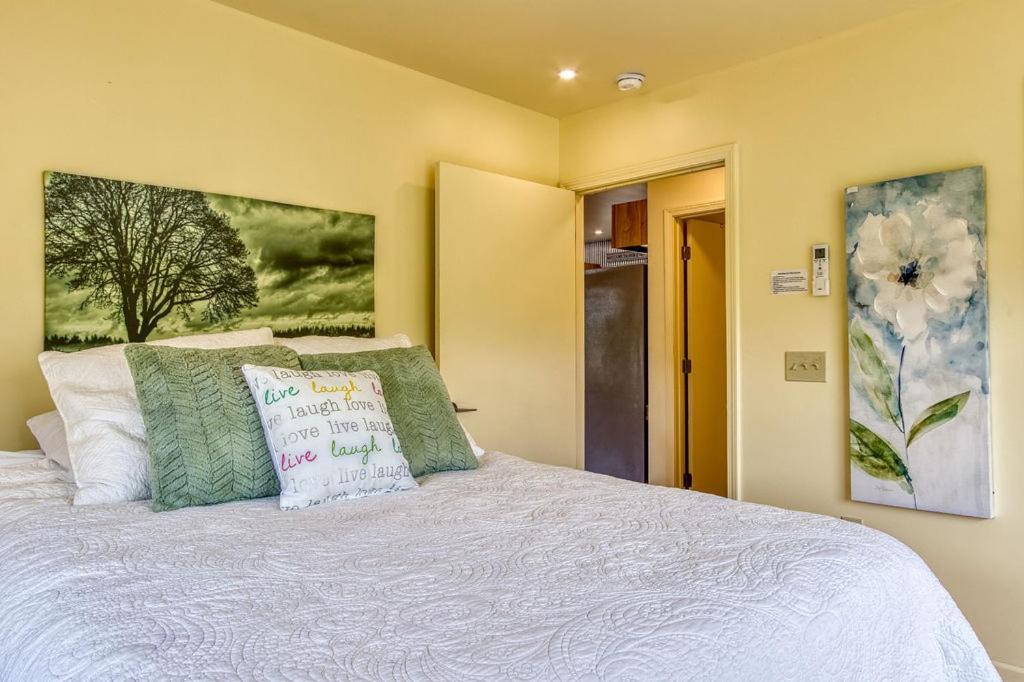 Key Lime Pie, Hot Tub,Wifi, 1089 Free Tickets Each Paid Day, Dollywood And More 蓋特林堡 外观 照片